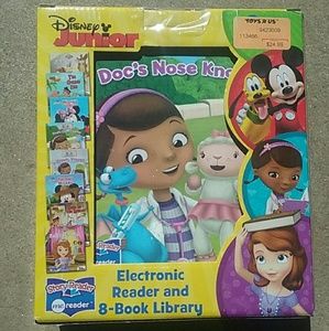 Disney Jr E-Reader Electronic NEW w 8 Books Audio